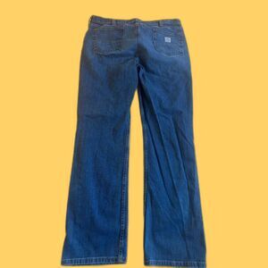 Carhartt Jeans – Men’s 38x32 – Durable Workwear Denim